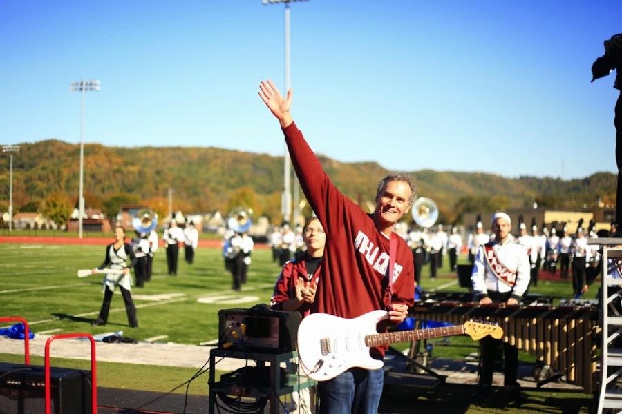 Gow rocks half time show with marching band