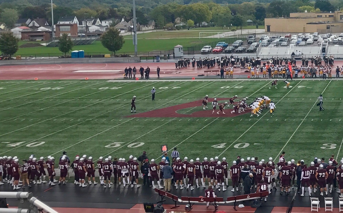 UWL Football Undefeated in WIAC Play – The Racquet Press