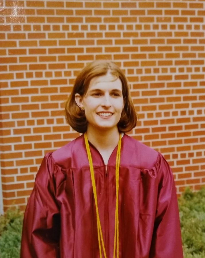 Melissa+Spadanuda+at+her+UWL+graduation+in+1997.+