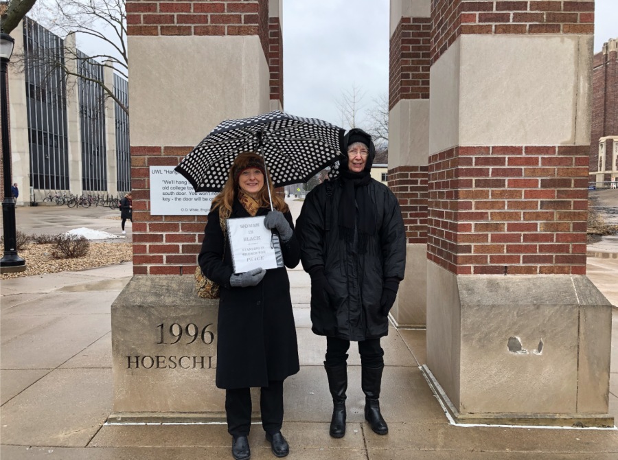 Deborah Buffton (left) and Brenda Smith White (right).