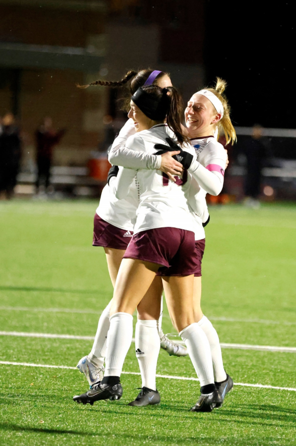 UWL Women’s Soccer Team advances to the third round in national championships