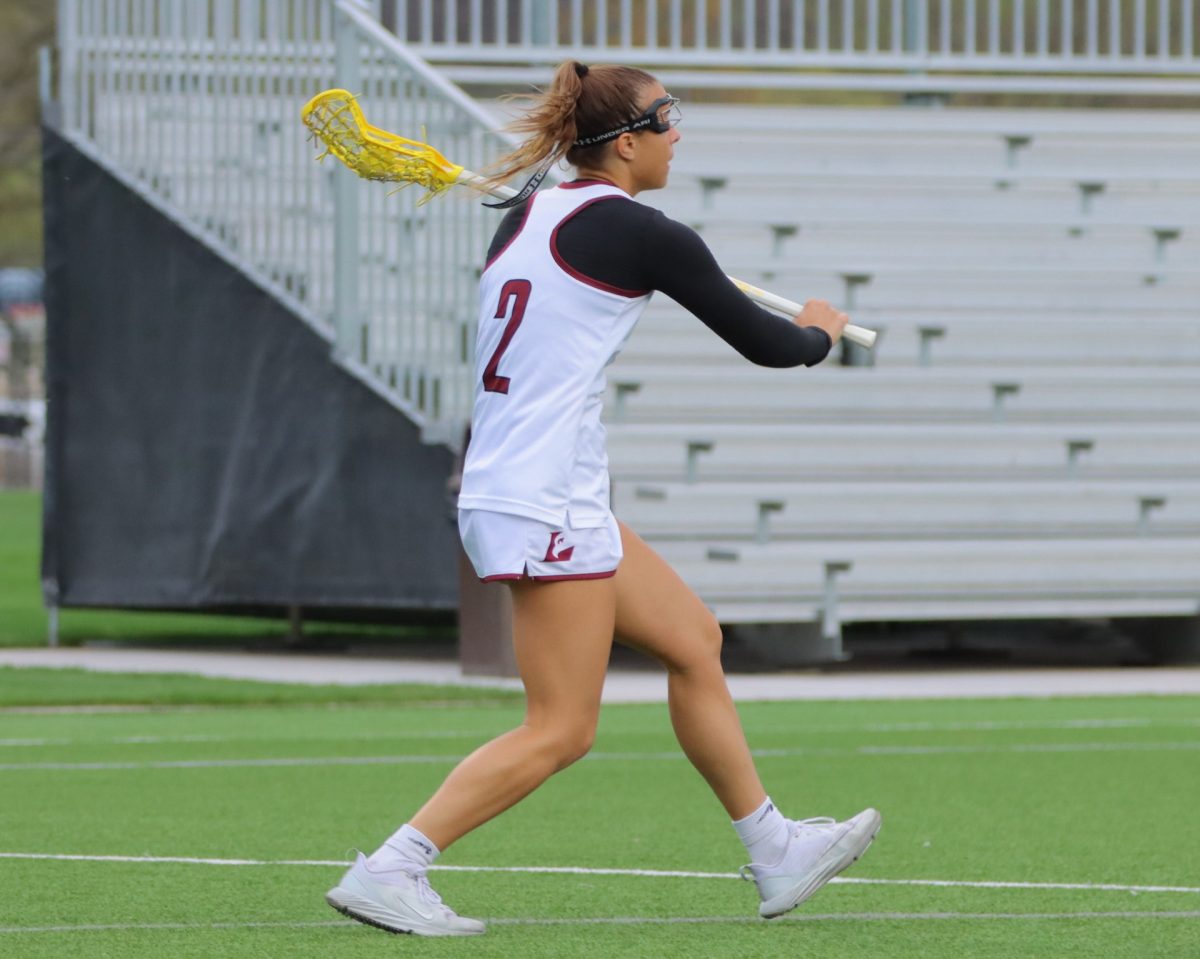 Emily Wrobbel attempts a pass.