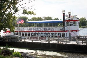 The La Crosse Queen. Photo by Trinity Rietmann