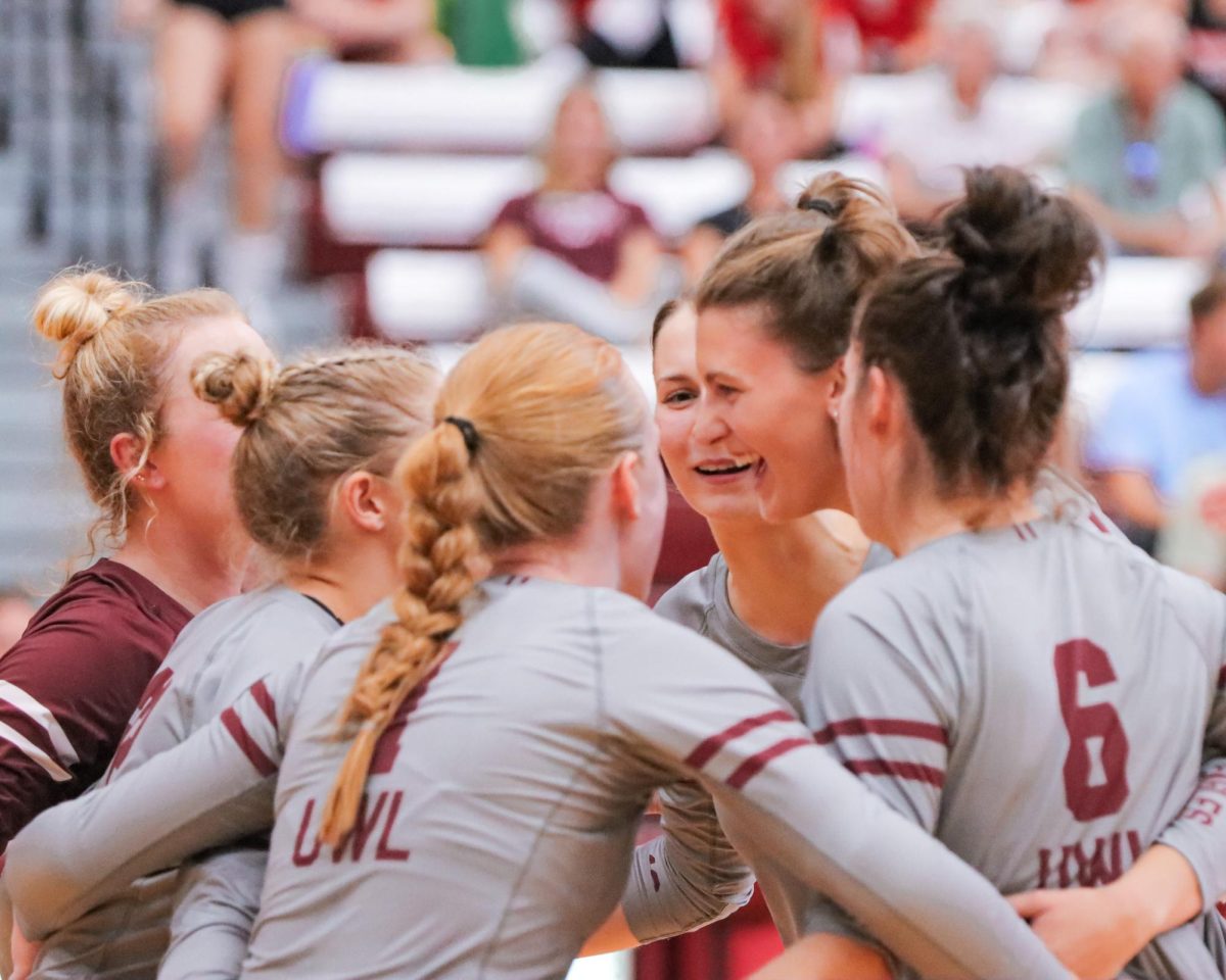 The Eagles celebrating a point. Photo by John Gaynor. 