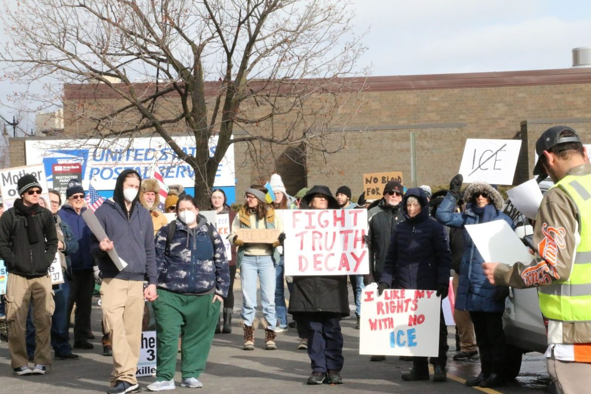 Protesters at “No Blood for Oil” and “Ice Out” rally and march. Photo by Sofie Hammen.